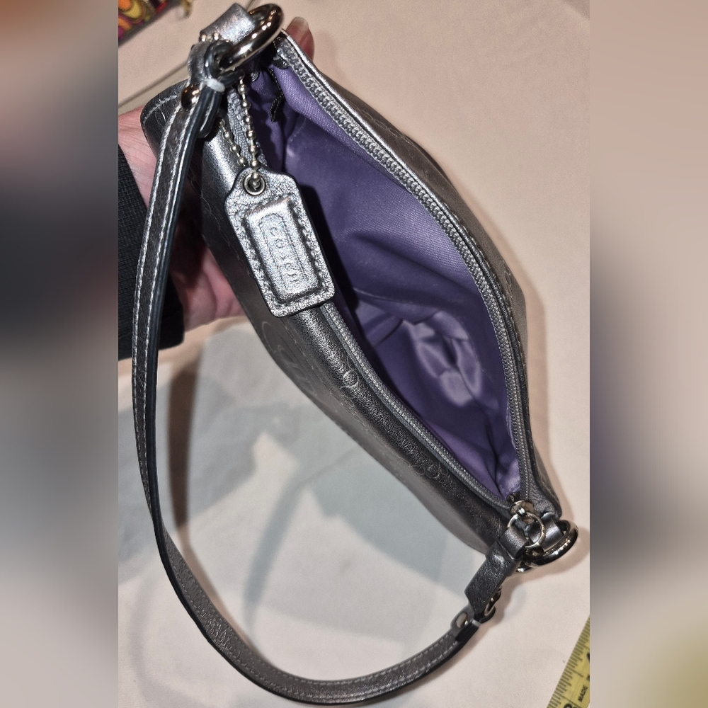 Y2K Coach SILVER leather Mini Bag/Clutch NWOT - Picture 9 of 13